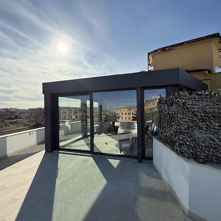 Femi Roof Apartament Rzym