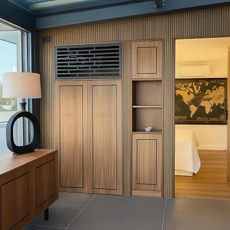 Femi Roof * רומא